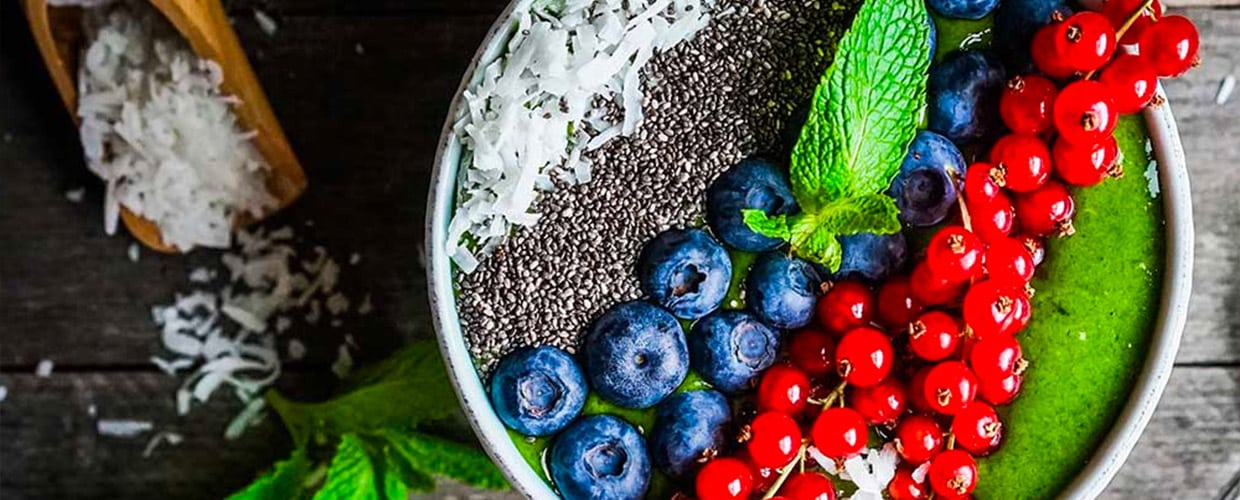 DCLF Optimum wellness superfood smoothie bowl