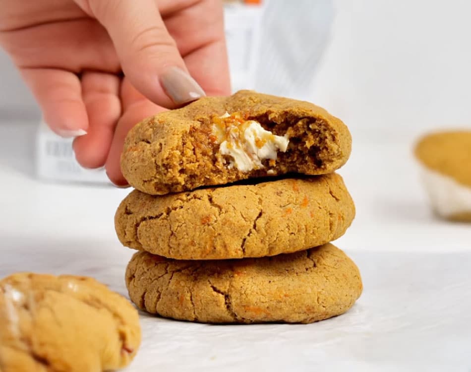 _Protein-Carrot-Cake-Cookies-With-Cream-Cheese-Stuffing