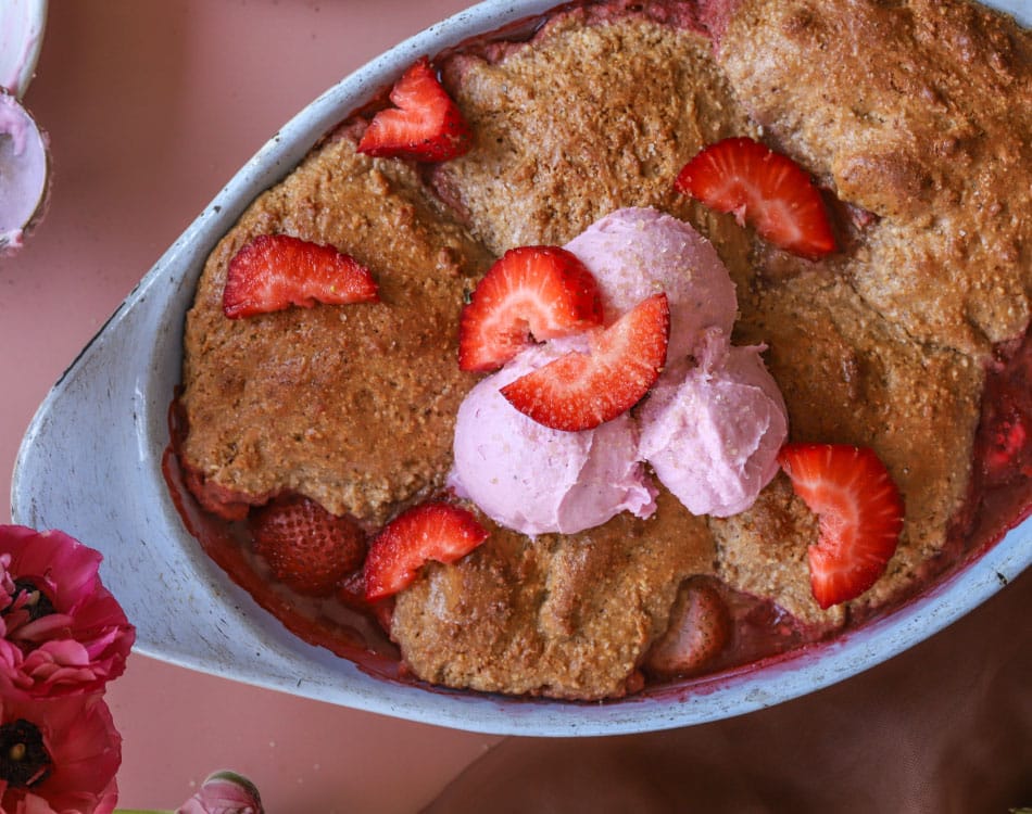 Strawberries-Cobbler-with-Whey