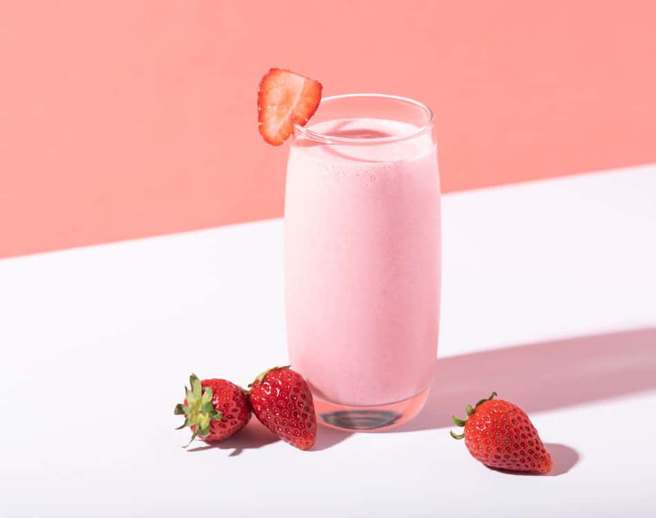 Strawberry-Shortcake-Swirl-smoothie